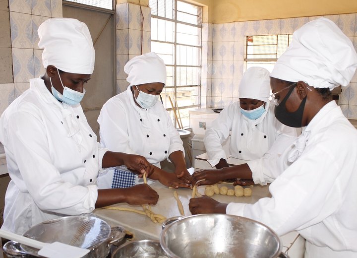 Hero — Bakery training class (Rwanda)